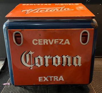 Vintage Cerveza Corona metalen ijs bak / koeler beschikbaar voor biedingen