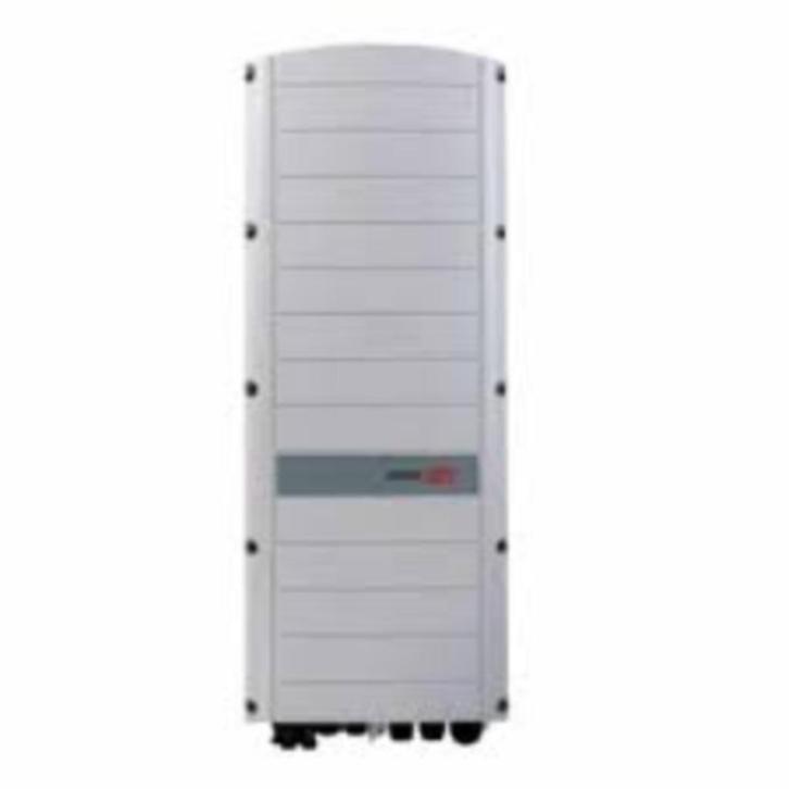 Se8k RWS48BEN4 hybride omvormer gebruikt, Doe-het-zelf en Verbouw, Zonnepanelen en Toebehoren, Gebruikt, Overige typen, 200 wattpiek of meer