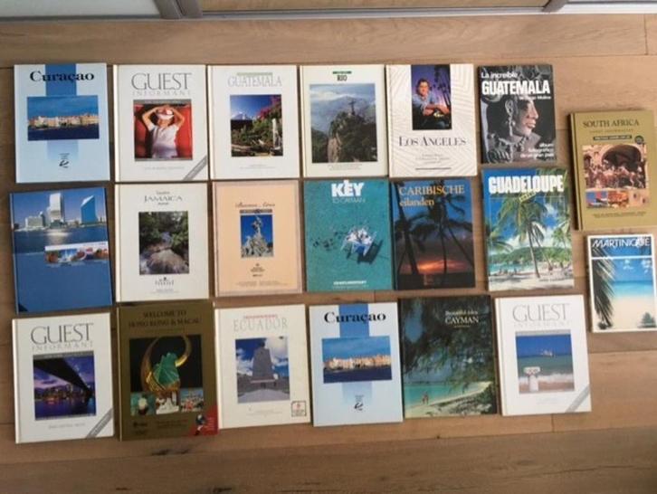 Hotel informatie boeken / reisgidsen vanaf jaren 90 , 20, Boeken, Reisgidsen, Zo goed als nieuw, Reisgids of -boek, Overige merken