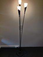 Massive vloerlamp, Ophalen, 150 tot 200 cm