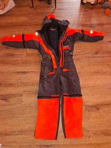 Drijfpak xl- Veiligheid op het Water beschikbaar voor biedingen