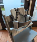 Stokke Tripp Trapp Baby Set – Storm Grey – inclusief riempje, Kinderen en Baby's, Kinderstoelen, Ophalen of Verzenden, Zo goed als nieuw