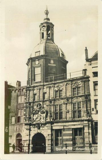 (386-217-027) Dordrecht Groothoofd beschikbaar voor biedingen