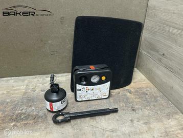 Bandenpomp SET Renault Twingo III 1.0 SCe  ('14-'19) beschikbaar voor biedingen