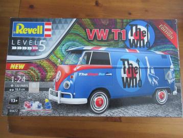 VW T1 "The Who" The Magic Bus  (Revell 1/24) beschikbaar voor biedingen