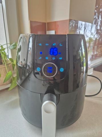 airfryer princess XXL 4,5L  beschikbaar voor biedingen