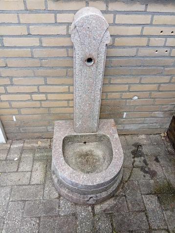 graniet fontein zonder kraan (erg zwaar) beschikbaar voor biedingen