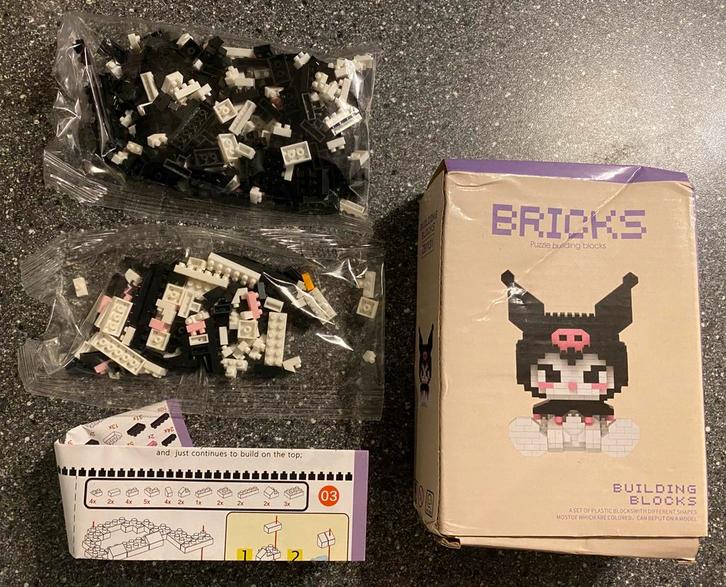 Bricks - Puzzle Building Blocks - Sanrio - Kuromi, Kinderen en Baby's, Speelgoed | Bouwstenen, Nieuw, Overige merken, Ophalen of Verzenden