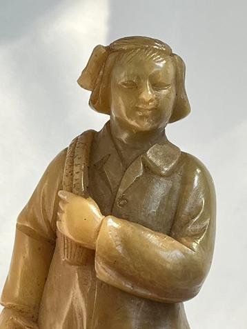 Chinese Cultural Revolution Soapstone Figurine beschikbaar voor biedingen