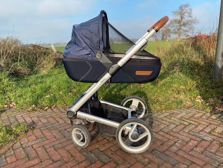 Mutsy Igo kinderwagen - Navy, Kinderen en Baby's, Kinderwagens en Combinaties, Gebruikt, Kinderwagen, Mutsy, Verstelbare duwstang