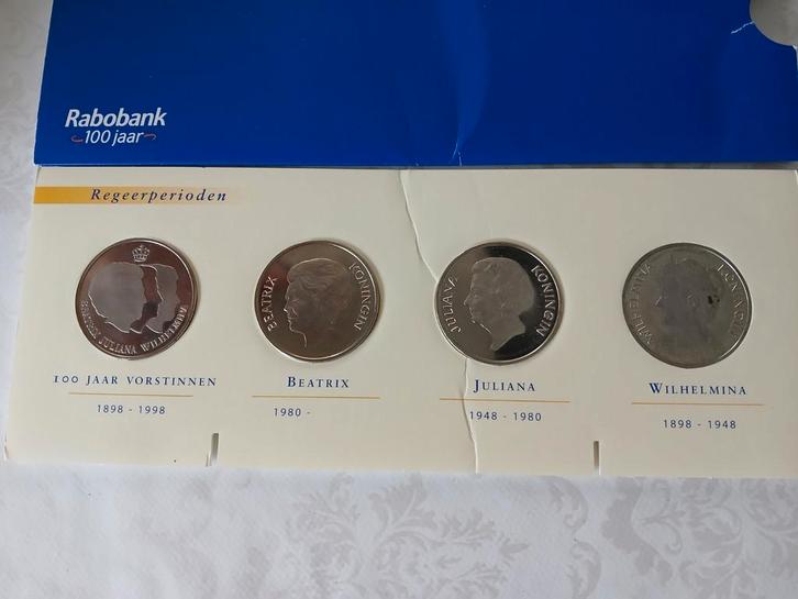 Muntenset 100 Jaar Rabobank Jubileum, Postzegels en Munten, Munten | Nederland, Setje, Overige waardes, Koningin Wilhelmina, Ophalen of Verzenden