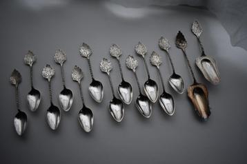Zilver zilveren 12x lepeltje blad fauna decor en 2x schepje beschikbaar voor biedingen
