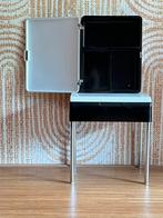 Vintage kruk + medicijnkastje voor badkamer Italiaans design, Huis en Inrichting, Badkamer | Badkamermeubels, Ophalen, Zo goed als nieuw