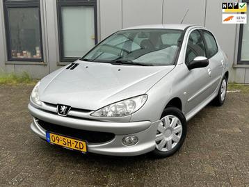 Peugeot 206 1.4 Air-line 3 Airco Nap Apk 1 Jaar beschikbaar voor biedingen