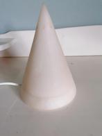 brutalist piramide lamp, Minder dan 50 cm, Gebruikt, Verzenden