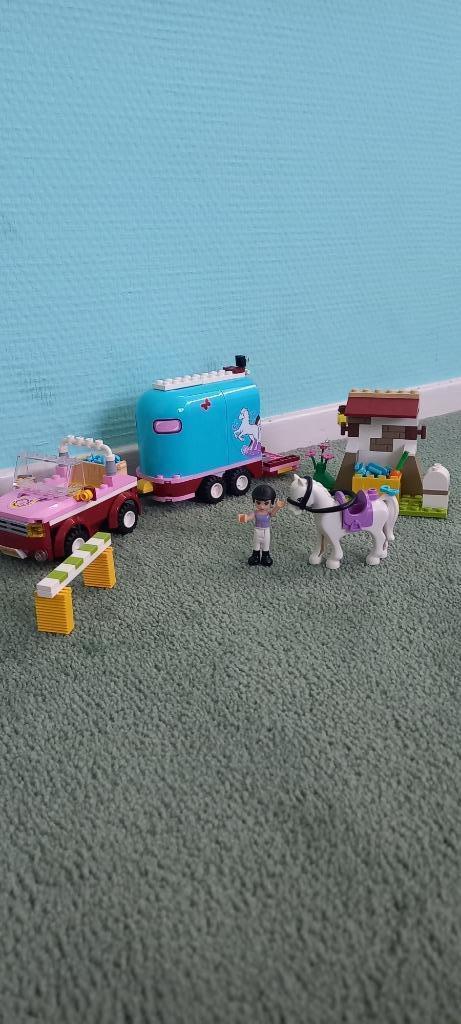 Lego friends nummer 3186 Paardentrailer + auto, Kinderen en Baby's, Speelgoed | Duplo en Lego, Zo goed als nieuw, Lego, Complete set