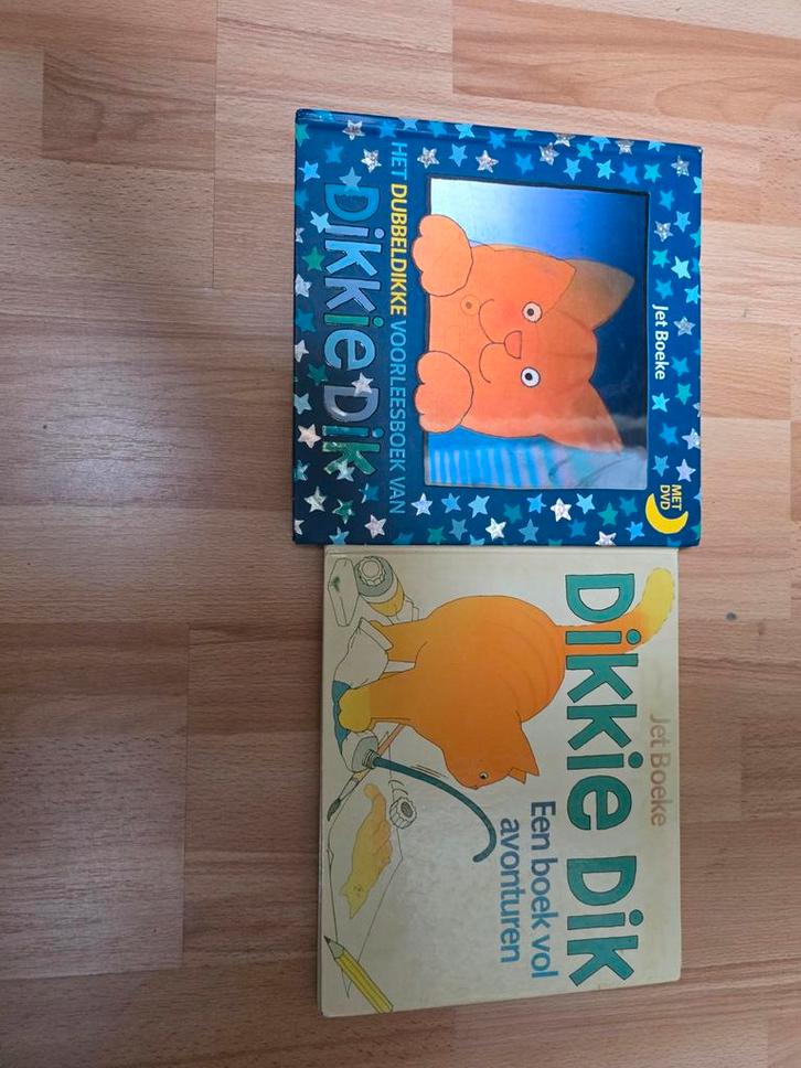 Jet Boeke - Het dubbeldikke voorleesboek van Dikkie Dik, Boeken, Kinderboeken | Baby's en Peuters, Zo goed als nieuw, 3 tot 4 jaar