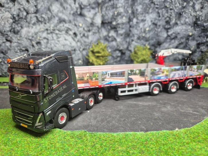 WSI Stone base; VOLVO FH5 GLOBETROTTER 6X2 01-4542, Hobby en Vrije tijd, Modelauto's | 1:50, Nieuw, Bus of Vrachtwagen, Wsi, Ophalen of Verzenden