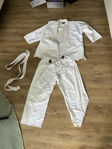 Vechtsport pak - Judo, Karate, Aikido - Maat M/L beschikbaar voor biedingen