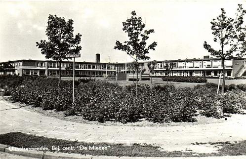 Uithuizermeeden, Bej. centr. De Mieden - ongelopen, Verzamelen, Ansichtkaarten | Nederland, Ongelopen, Overijssel, 1920 tot 1940