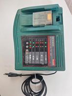 Makita lader, Ophalen of Verzenden, Zo goed als nieuw