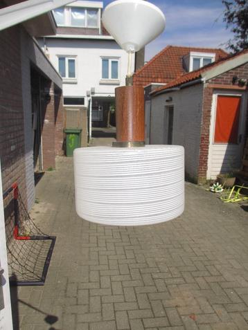 Twee vintage Philips hanglampen jaren 50 beschikbaar voor biedingen