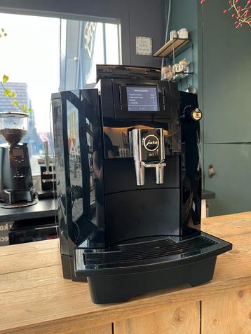 Jura We6 - Gereviseerd - Garantie - +-4000 zettingen beschikbaar voor biedingen