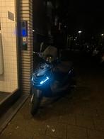 Piaggio zip, Fietsen en Brommers, Scooters | Piaggio, Zip, Ophalen of Verzenden, Zo goed als nieuw, Benzine