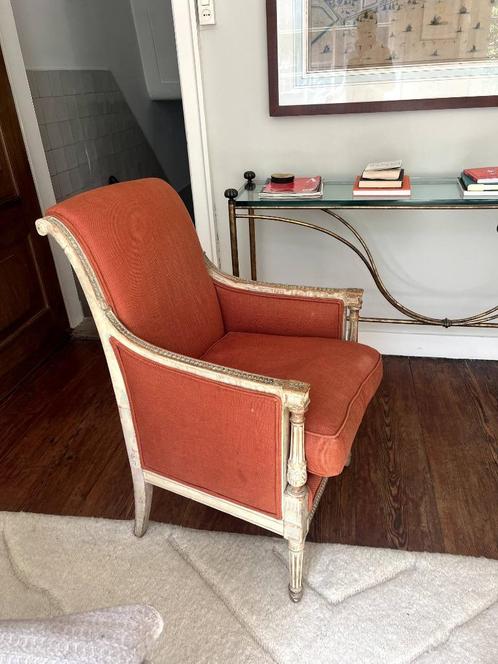 Twee antieke rode fauteuils – karakter & charme, Huis en Inrichting, Fauteuils, Gebruikt, 50 tot 75 cm, 75 tot 100 cm, Ophalen
