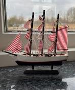 Klein scheepsmodel driemaster zeilschip modelschip zeilboot, Hobby en Vrije tijd, Modelbouw | Boten en Schepen, Overige merken