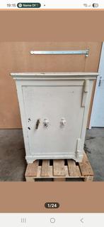 Antieke kluis/ opbergkast Van der Woude Sneek, Antiek en Kunst, Ophalen