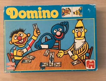 Spel: Sesamstraat Domino beschikbaar voor biedingen