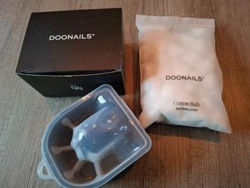 Doonails verwijder basics beschikbaar voor biedingen