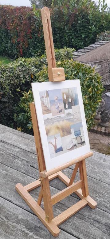 Houten schildersezel, tafelmodel beschikbaar voor biedingen