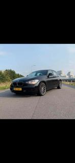 BMW 1-Serie 114D 70KW 5DR 2013 Zwart, Auto's, BMW, 1-Serie, Achterwielaandrijving, Zwart, Zwart