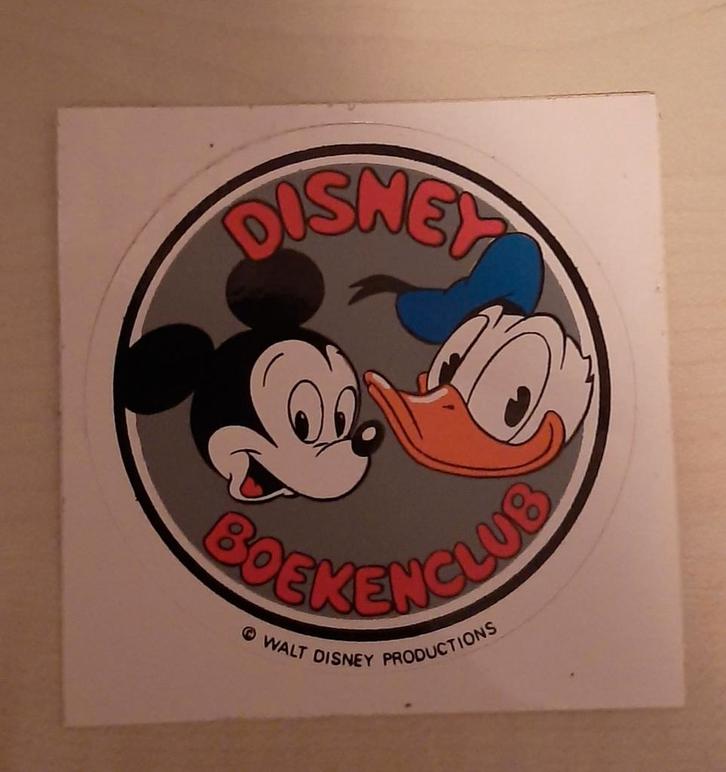 Vintage sticker Walt Disney boekenclub Donald Duck Muckey, Verzamelen, Stickers, Zo goed als nieuw, Ophalen of Verzenden