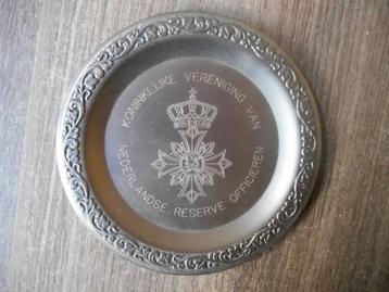Koninklijke Vereniging van Nederlandse Reserve Officieren beschikbaar voor biedingen