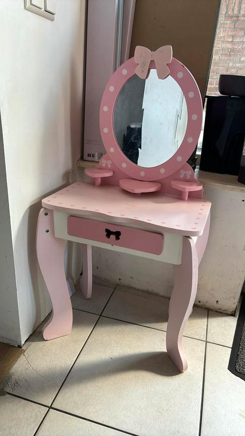 Kaptafeltje roze, Huis en Inrichting, Tafels | Kaptafels, Gebruikt, Minder dan 100 cm, Hout, Ophalen