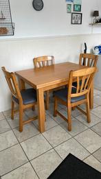 Uitschuifbare tafel met 4 stoelen, Huis en Inrichting, Tafels | Eettafels, Ophalen, Gebruikt, 100 tot 150 cm, 50 tot 100 cm