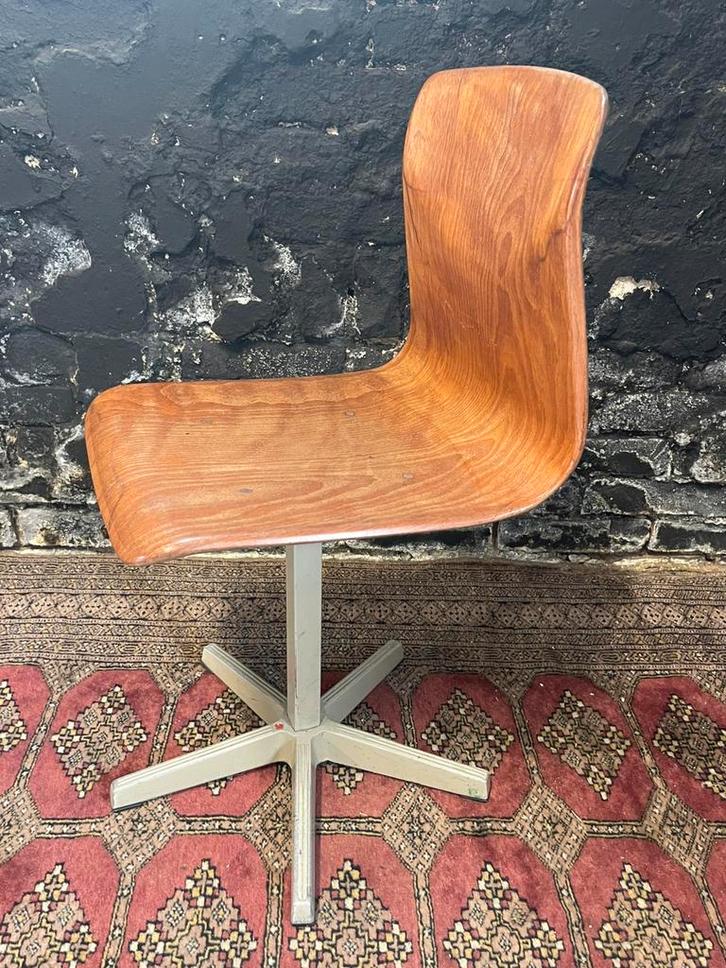 Vintage industriele 70’s Pagholz stoel bureaustoel kind, Huis en Inrichting, Stoelen, Gebruikt, Eén, Bruin, Ophalen