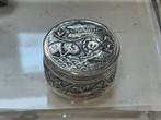 Handbewerkt massief Zilveren doosje, Ophalen of Verzenden, Zilver