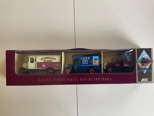 Lledo days gone Railway Express Parcel Vans set van 3 mint/b, Hobby en Vrije tijd, Modelauto's | 1:43, Zo goed als nieuw, Bus of Vrachtwagen