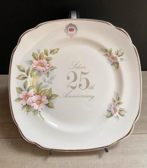 Exclusieve editie jubileum bord Prince William Pottery & Co, Verzamelen, Koninklijk Huis en Royalty, Zo goed als nieuw, Overige typen