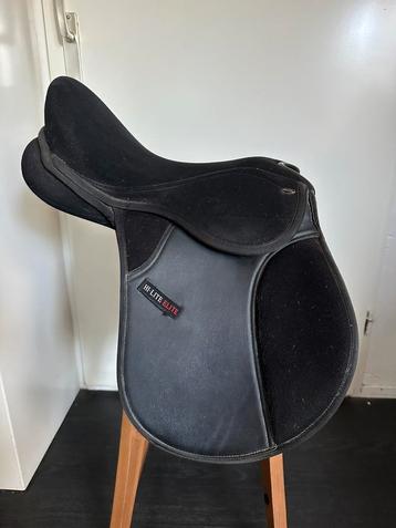 Hi lite Gymkana 14” wide pony zadel beschikbaar voor biedingen