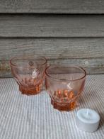 Vintage roze glaasjes, Antiek en Kunst, Curiosa en Brocante, Ophalen of Verzenden
