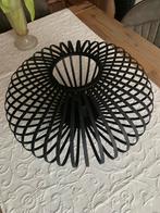 Zwarte ijzeren lamp e27 model plafond/muur, Ophalen of Verzenden, Zo goed als nieuw