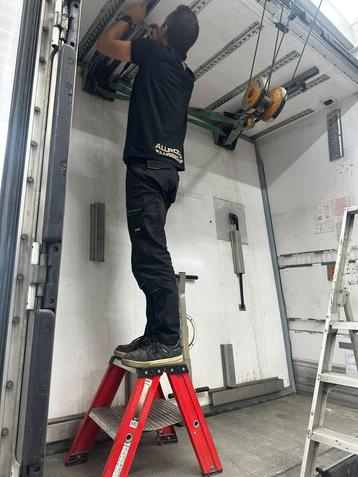 Tussenwand koeltrailer / partition wall beschikbaar voor biedingen