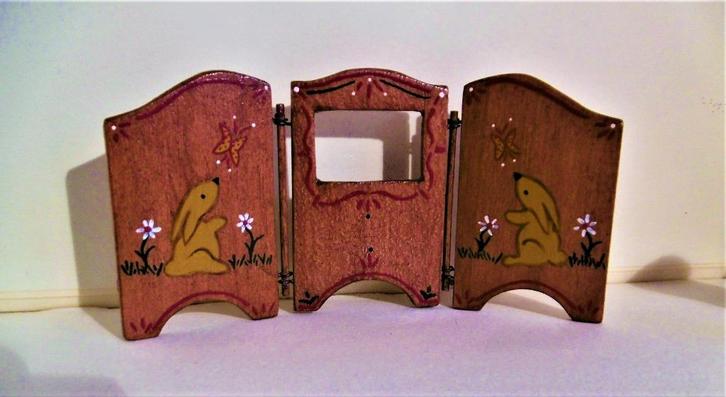 Duits miniatuur houten speelgoed poppenkast poppenhuis popje, Verzamelen, Poppenhuizen en Toebehoren, Zo goed als nieuw, Poppenhuis
