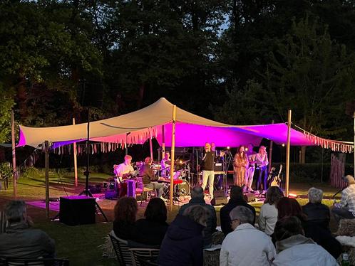 Stetchtent huren. Tuinfeest partytent feesttent, Tuin en Terras, Partytenten, Zo goed als nieuw, Overige typen, 8 meter of meer
