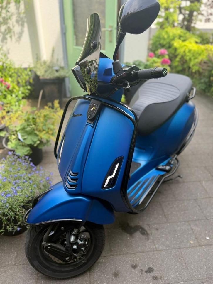 Vespa Sprint 2020 80cc Full, Fietsen en Brommers, Scooters | Vespa, Zo goed als nieuw, Vespa S, Maximaal 45 km/u, Benzine, Ophalen